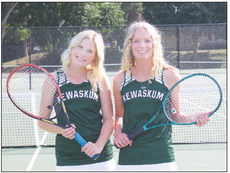 Kewaskum Tennis Hosts Senior Night